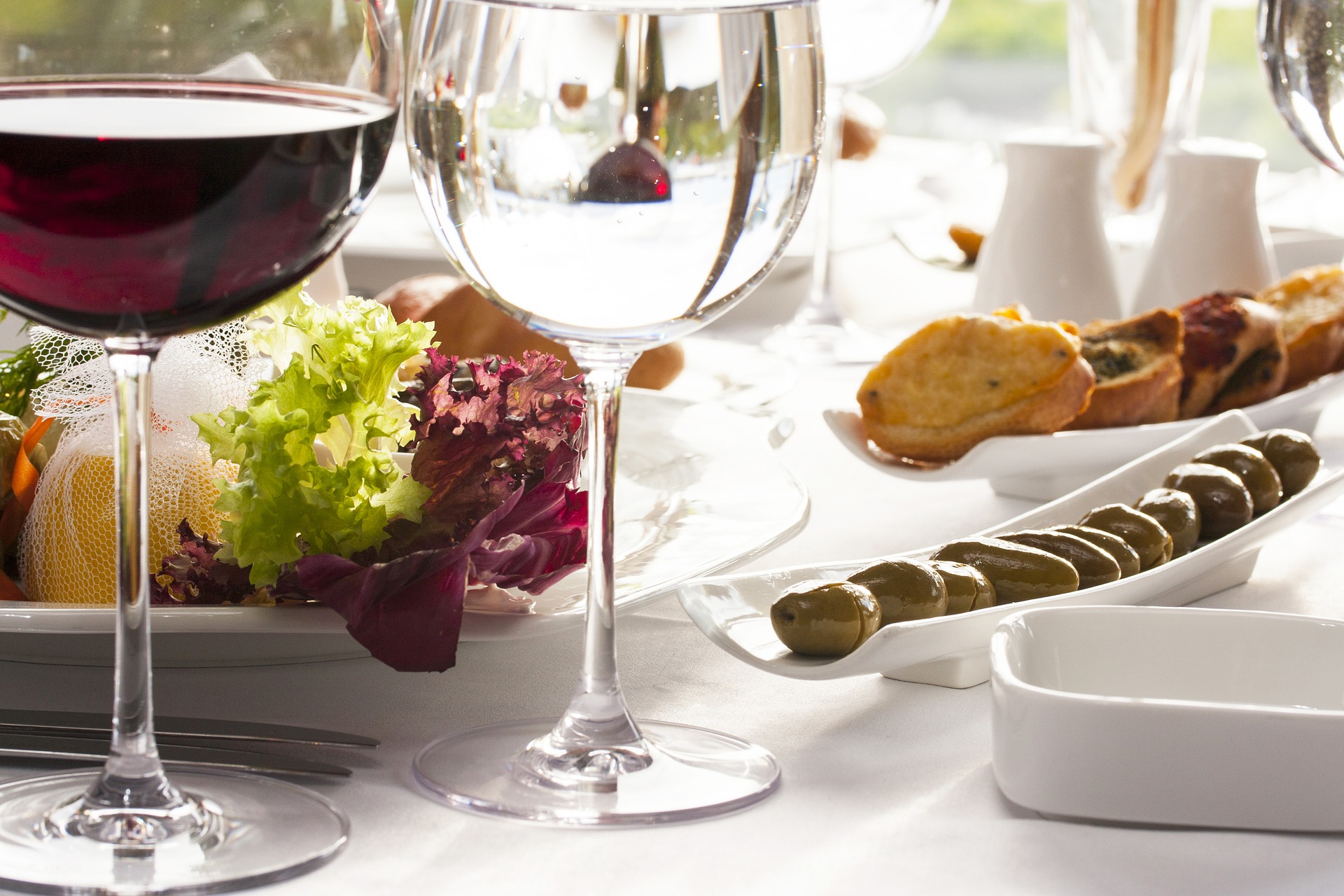 wine-3219845_1920
